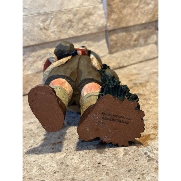 Blue Mountain Collectibles German Santa Figurine Christmas Around the World 7” - Picture 6 of 11